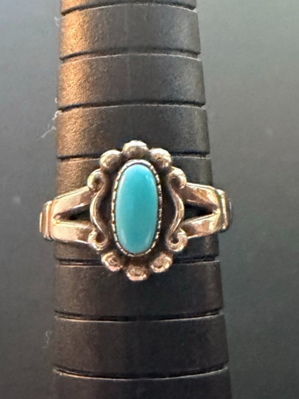 ♥️ Southwestern Style ♥️ Vintage Sterling Silver & Turquoise Ring
